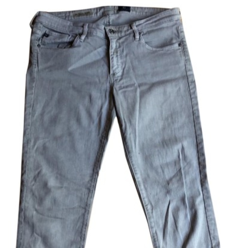 Light grey skinny jeans